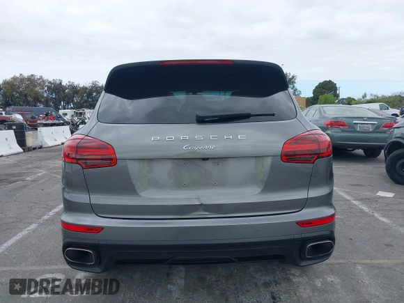 2016 Porsche Cayenne with VIN WP1AA2A27GKA15797, listed as a IAAI auction lot 42063043 with 81,464 mi miles. Bid and sale history available at carsss.com. Image 16.