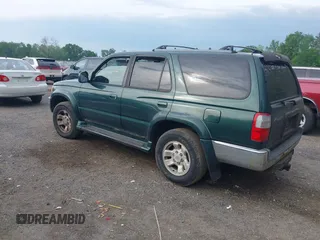 2000 Toyota 4Runner SR5 z VIN JT3GN86R9Y0162634, wystawiony jako IAAI lot #42357480 z przebiegiem 188 456 mil mil oraz . Historia ofert i sprzedaży dostępna na DreamBid. Obrazek 3.