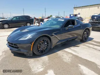 2018 Chevrolet Corvette 2LT with VIN 1G1YD2D76J5105780, listed as a Copart auction lot 51452035 with 17,230 mi miles and Clean Title. Bid and sale history available at carsss.com. Image 1.