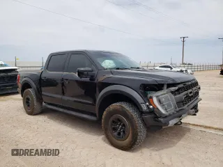 2021 Ford F-150 Raptor with VIN 1FTFW1RG9MFC63220, listed as a Copart auction lot 55026964 with 47,900 mi miles and Salvage Title. Bid and sale history available at carsss.com. Image 4.