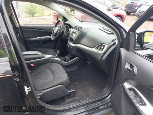 2015 Dodge Journey SXT with VIN 3C4PDCBGXFT711392, listed as a IAAI auction lot 42530349 with 106,592 mi miles and . Bid and sale history available at DreamBid. Image 5.