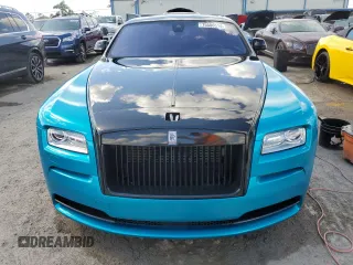 2015 Rolls-Royce Wraith z VIN SCA665C56FUX85095, wystawiony jako Copart lot #75506514 z przebiegiem 18 147 mil mil oraz Szkody całkowita. Historia ofert i sprzedaży dostępna na DreamBid. Obrazek 5.