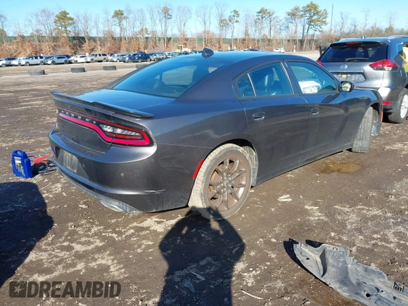 2017 Dodge Charger SXT with VIN 2C3CDXJG8HH576615, listed as a IAAI auction lot 41523756 with 34,587 mi miles and . Bid and sale history available at carsss.com. Image 4.