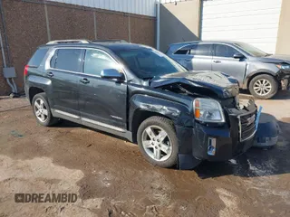 2012 GMC Terrain SLT-1 with VIN 2GKFLVE53C6151515, listed as a IAAI auction lot 40553423 with 151,365 mi miles. Bid and sale history available at carsss.com. Image 1.