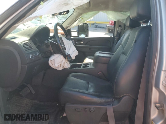 2013 Chevrolet Silverado 3500HD High Country with VIN 1GC4K1E82DF217052, listed as a Copart auction lot 60964754 with 0 mi miles and Salvage Title. Bid and sale history available at carsss.com. Image 7.