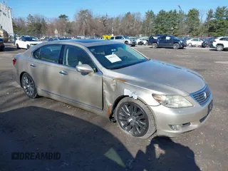 2011 Lexus LS 460 L with VIN JTHGL5EF1B5041922, listed as a IAAI auction lot 41882811 with 201,877 mi miles. Bid and sale history available at carsss.com. Image 1.