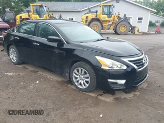 2015 Nissan Altima S z VIN 1N4AL3AP3FN346120, wystawiony jako IAAI lot #42386980 z przebiegiem 148 205 mil mil oraz . Historia ofert i sprzedaży dostępna na DreamBid. Obrazek 1.