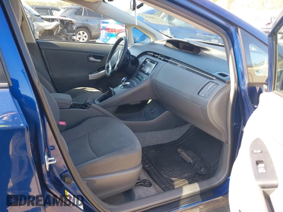 2011 Toyota Prius I with VIN JTDKN3DU9B5301185, listed as a IAAI auction lot 41988267 with 191,414 mi miles and . Bid and sale history available at DreamBid. Image 5.