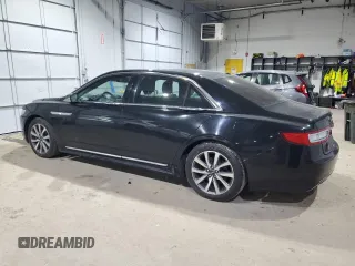 2017 Lincoln Continental Livery with VIN 1LN6L9HK8H5624120, listed as a Copart auction lot 82620934 with 297,342 mi miles and Clean Title. Bid and sale history available at carsss.com. Image 2.