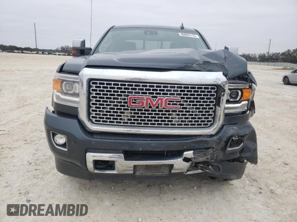 2017 GMC Sierra 2500HD Denali z VIN 1GT12UEG9HF133280, wystawiony jako Copart lot #46063115 z przebiegiem 153 311 mil mil oraz Szkoda całkowita • Salvage title. Historia ofert i sprzedaży dostępna na DreamBid. Obrazek 5.