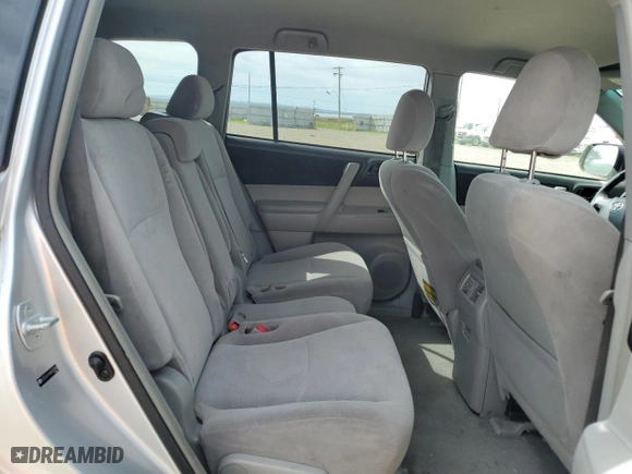2008 Toyota Highlander with VIN JTEDS41AX82022044, listed as a Copart auction lot 52561295 with 181,873 mi miles and Salvage Title. Bid and sale history available at carsss.com. Image 11.
