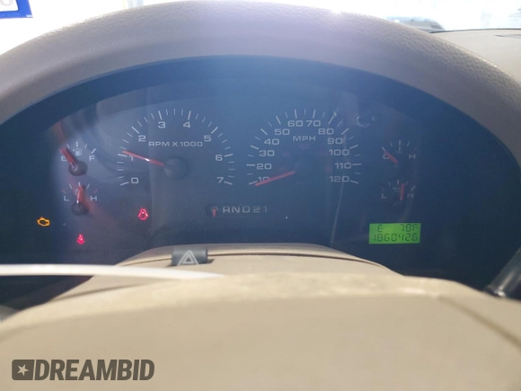 2005 Ford F-150 XLT z VIN 1FTPW12565FA30863, wystawiony jako Copart lot #56491625 z przebiegiem 186 042 mil mil oraz Czysty tytuł • Clean title. Historia ofert i sprzedaży dostępna na DreamBid. Obrazek 9.