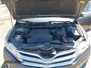 2015 Toyota Venza XLE with VIN 4T3BK3BB4FU117703, listed as a IAAI auction lot 42028684 with 139,639 mi miles. Bid and sale history available at carsss.com. Image 10.