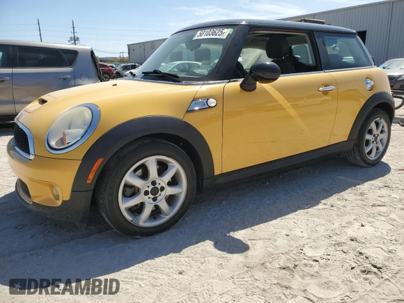2007 MINI Hardtop S with VIN WMWMF73567TL90141, listed as a Copart auction lot 50103625 with 88,702 mi miles and Non Repairable. Bid and sale history available at DreamBid. Image 1.