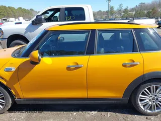 2018 MINI Hardtop 4 Door Cooper S with VIN WMWXU3C53J2F50987, listed as a IAAI auction lot 41682930 with 70,938 mi miles and . Bid and sale history available at DreamBid. Image 15.