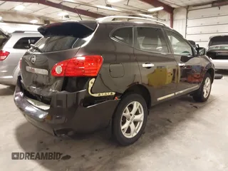 2011 Nissan Rogue S z VIN JN8AS5MV5BW309954, wystawiony jako IAAI lot #41949385 z przebiegiem 147 862 mil mil oraz . Historia ofert i sprzedaży dostępna na DreamBid. Obrazek 4.