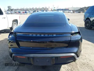 2024 Porsche Taycan z VIN WP0AA2Y17RSA11446, wystawiony jako IAAI lot #42002260 z przebiegiem 21 094 mil mil oraz . Historia ofert i sprzedaży dostępna na DreamBid. Obrazek 17.