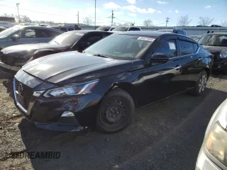2020 Nissan Altima 2.5 S with VIN 1N4BL4BW7LC242320, listed as a Copart auction lot 85477324 with 99,608 mi miles and Salvage Title. Bid and sale history available at carsss.com. Image 1.