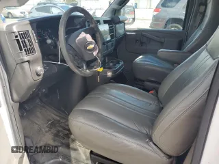 2016 Chevrolet Express Passenger LS with VIN 1GAZGNFF7G1319968, listed as a Copart auction lot 75911024 with 45,043 mi miles and Salvage title. Bid and sale history available at DreamBid. Image 7.