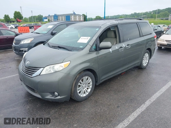 2011 Toyota Sienna XLE AAS with VIN 5TDYK3DC7BS041020, listed as a IAAI auction lot 42218328 with Not Provided miles and . Bid and sale history available at DreamBid. Image 18.