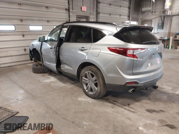 2019 Acura RDX w/Advance Pkg with VIN 5J8TC2H78KL018363, listed as a IAAI auction lot 41536583 with 73,458 mi miles. Bid and sale history available at carsss.com. Image 3.