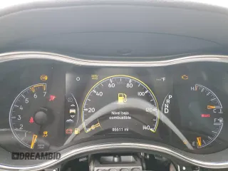 2017 Jeep Grand Cherokee Overland z VIN 1C4RJFCT7HC810183, wystawiony jako Copart lot #53182235 z przebiegiem 95 511 mil mil oraz Szkoda całkowita • Salvage title. Historia ofert i sprzedaży dostępna na DreamBid. Obrazek 9.
