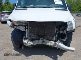 2021 Mercedes-Benz Sprinter Cargo z VIN W1Y40CHY6MT044646, wystawiony jako IAAI lot #42071297 z przebiegiem 162 619 mil mil oraz . Historia ofert i sprzedaży dostępna na DreamBid. Obrazek 6.