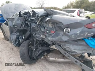 2022 Mazda 3 Carbon Edition z VIN JM1BPACL2N1509492, wystawiony jako IAAI lot #41198183 z przebiegiem Nie podano mil oraz . Historia ofert i sprzedaży dostępna na DreamBid. Obrazek 6.
