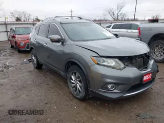2015 Nissan Rogue SL with VIN 5N1AT2MTXFC778126, listed as a IAAI auction lot 41208510 with 194,343 mi miles. Bid and sale history available at carsss.com. Image 1.