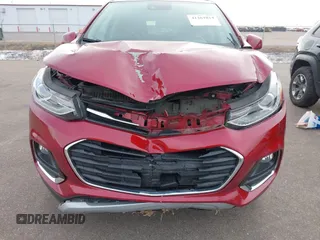 2018 Chevrolet Trax Premier with VIN 3GNCJRSBXJL245395, listed as a IAAI auction lot 41261014 with 27,306 mi miles. Bid and sale history available at carsss.com. Image 6.