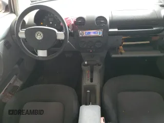 2003 Volkswagen New Beetle Coupe GLS with VIN 3VWCK21CX3M434601, listed as a Copart auction lot 44244875 with 77,888 mi miles and Salvage Title. Bid and sale history available at carsss.com. Image 8.
