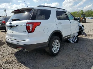 2018 Ford Explorer XLT z VIN 1FM5K8DH8JGB14704, wystawiony jako Copart lot #55526725 z przebiegiem 51 659 mil mil oraz Szkoda całkowita • Salvage title. Historia ofert i sprzedaży dostępna na DreamBid. Obrazek 3.
