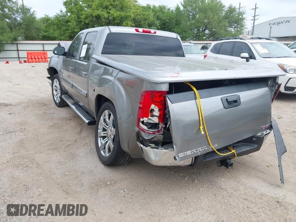 2013 GMC Sierra 1500 SLE z VIN 3GTP1VE09DG302860, wystawiony jako IAAI lot #42031246 z przebiegiem Nie podano mil oraz . Historia ofert i sprzedaży dostępna na DreamBid. Obrazek 3.