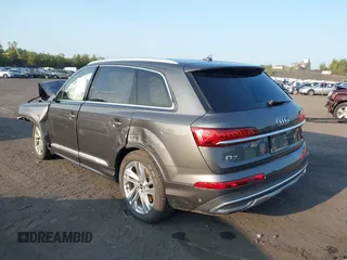 2021 Audi Q7 Premium Plus z VIN WA1LJAF72MD023356, wystawiony jako IAAI lot #40204669 z przebiegiem 33 316 mil mil oraz . Historia ofert i sprzedaży dostępna na DreamBid. Obrazek 3.