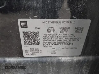 2023 Cadillac XT4 FWD Premium Luxury with VIN 1GYFZCR4XPF101409, listed as a IAAI auction lot 41891293 with 29,355 mi miles and . Bid and sale history available at carsss.com. Image 9.