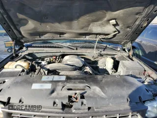2002 Chevrolet Silverado 1500 LS with VIN 2GCEK19V221150025, listed as a Copart auction lot 41816045 with 246,070 mi miles and Salvage Title. Bid and sale history available at DreamBid. Image 11.