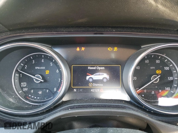 2020 Buick Encore GX Select z VIN KL4MMDS23LB127677, wystawiony jako Copart lot #71095443 z przebiegiem 42 129 mil mil oraz Nie do naprawy • Non repairable. Historia ofert i sprzedaży dostępna na DreamBid. Obrazek 9.
