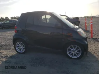 2008 Smart fortwo Pure with VIN WMEEJ31X68K141107, listed as a Copart auction lot 61967365 with Not provided miles and Clean title. Bid and sale history available at DreamBid. Image 4.