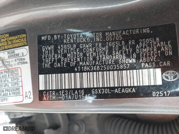 2005 Toyota Avalon XL with VIN 4T1BK36B25U035857, listed as a IAAI auction lot 42032881 with 198,737 mi miles. Bid and sale history available at carsss.com. Image 9.