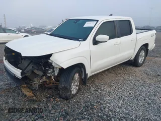 2022 Nissan Frontier S with VIN 1N6ED1EK2NN617398, listed as a IAAI auction lot 41492431 with 44,273 mi miles. Bid and sale history available at carsss.com. Image 2.