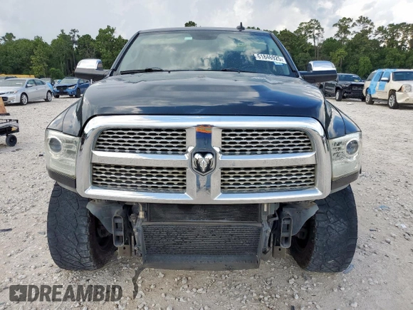 2014 Ram 2500 Laramie z VIN 3C6UR5FL4EG183158, wystawiony jako Copart lot #61846925 z przebiegiem 199 961 mil mil oraz Szkoda całkowita • Salvage title. Historia ofert i sprzedaży dostępna na DreamBid. Obrazek 5.