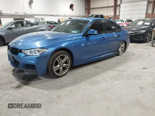 2014 BMW 3 Series 328i xDrive with VIN WBA3B5C5XEP652454, listed as a IAAI auction lot 41949889 with 176,011 mi miles. Bid and sale history available at carsss.com. Image 17.