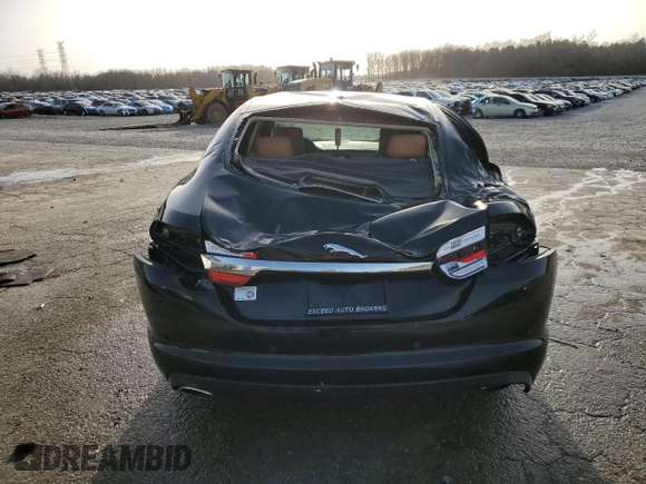 2012 Jaguar XF Portfolio with VIN SAJWA0HBXCLS24703, listed as a Copart auction lot 43380585 with 0 mi miles and Salvage Title. Bid and sale history available at carsss.com. Image 6.
