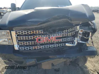 2011 GMC Sierra 2500HD Denali z VIN 1GT125C84BF262407, wystawiony jako Copart lot #59627705 z przebiegiem 155 259 mil mil oraz Szkoda całkowita • Salvage title. Historia ofert i sprzedaży dostępna na DreamBid. Obrazek 11.