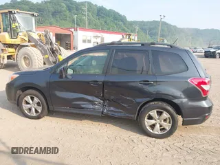 2014 Subaru Forester Premium z VIN JF2SJAEC4EH467916, wystawiony jako IAAI lot #42417753 z przebiegiem 105 849 mil mil oraz . Historia ofert i sprzedaży dostępna na DreamBid. Obrazek 14.