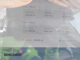 2023 Tesla Model 3 с VIN 5YJ3E1EA2PF501375, выставлен на аукционе IAAI как лот 42201543 с пробегом 39 440 миль миль и . История ставок и продаж доступна на DreamBid. Изображение 7.