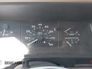 1993 Ford Ranger Splash z VIN 1FTCR10A9PPA96049, wystawiony jako IAAI lot #41792924 z przebiegiem 6 840 mil mil oraz . Historia ofert i sprzedaży dostępna na DreamBid. Obrazek 7.