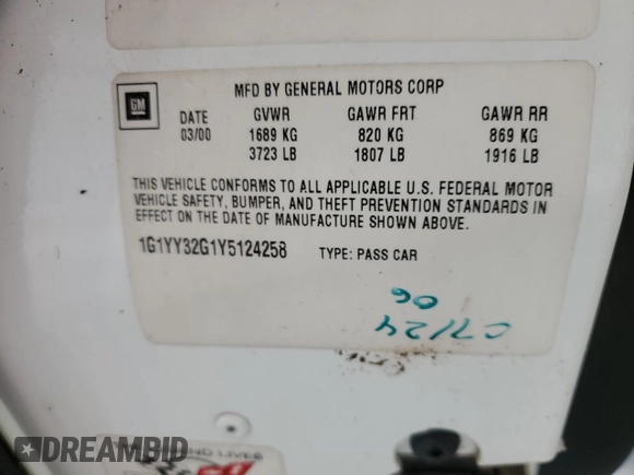 2000 Chevrolet Corvette with VIN 1G1YY32G1Y5124258, listed as a Copart auction lot 52782565 with 82,423 mi miles and Salvage Title. Bid and sale history available at carsss.com. Image 12.