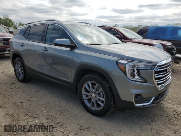 2024 GMC Terrain SLT z VIN 3GKALVEG5RL224500, wystawiony jako Copart lot #57138525 z przebiegiem 6 152 mil mil oraz Czysty tytuł • Clean title. Historia ofert i sprzedaży dostępna na DreamBid. Obrazek 4.