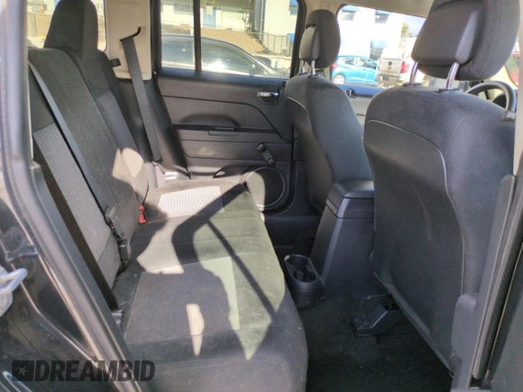 2016 Jeep Patriot Sport with VIN 1C4NJPBB3GD514244, listed as a Copart auction lot 58802295 with 85,863 mi miles and Clean title. Bid and sale history available at DreamBid. Image 10.